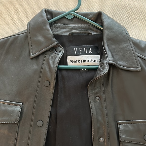 Reformation Veda Leather Shirt Jacket - Picture 6 of 8
